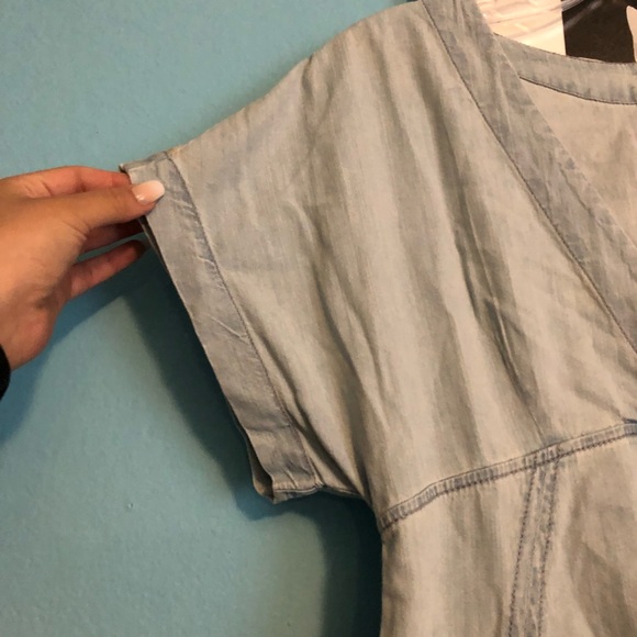 Express light chambray dress - Picture 3 of 5